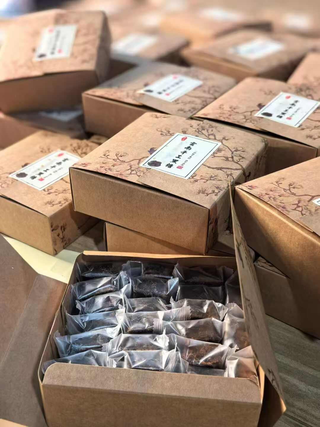 云南手工黑糖纯甘蔗真黑糖500g/盒单颗独立包装一件代发