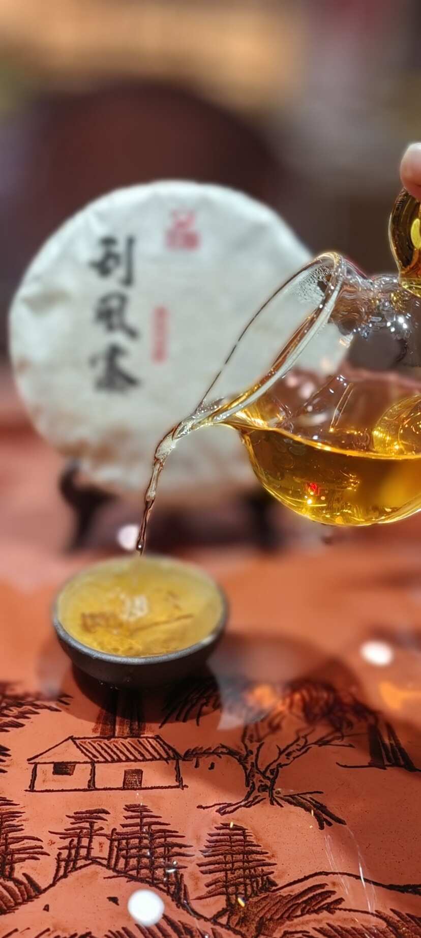 刮风寨古树生普：独特的山野气韵蜜香底蕴和穿透力强的茶汤质感