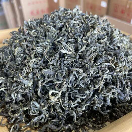 凤庆县风庆磨锅绿茶