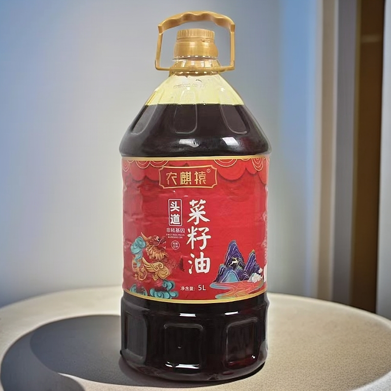 甘肃庆阳压榨菜籽油 非转基因食用油
