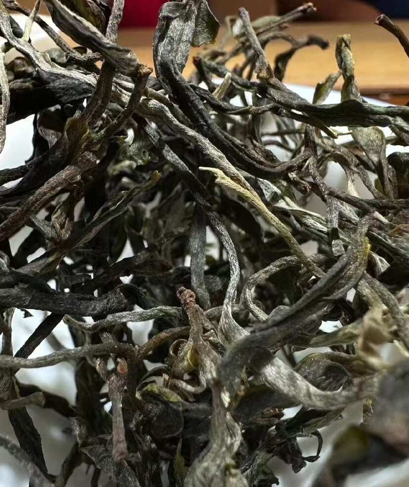 云南德宏芒市云雾茶 散装德昂酸茶 产地直供