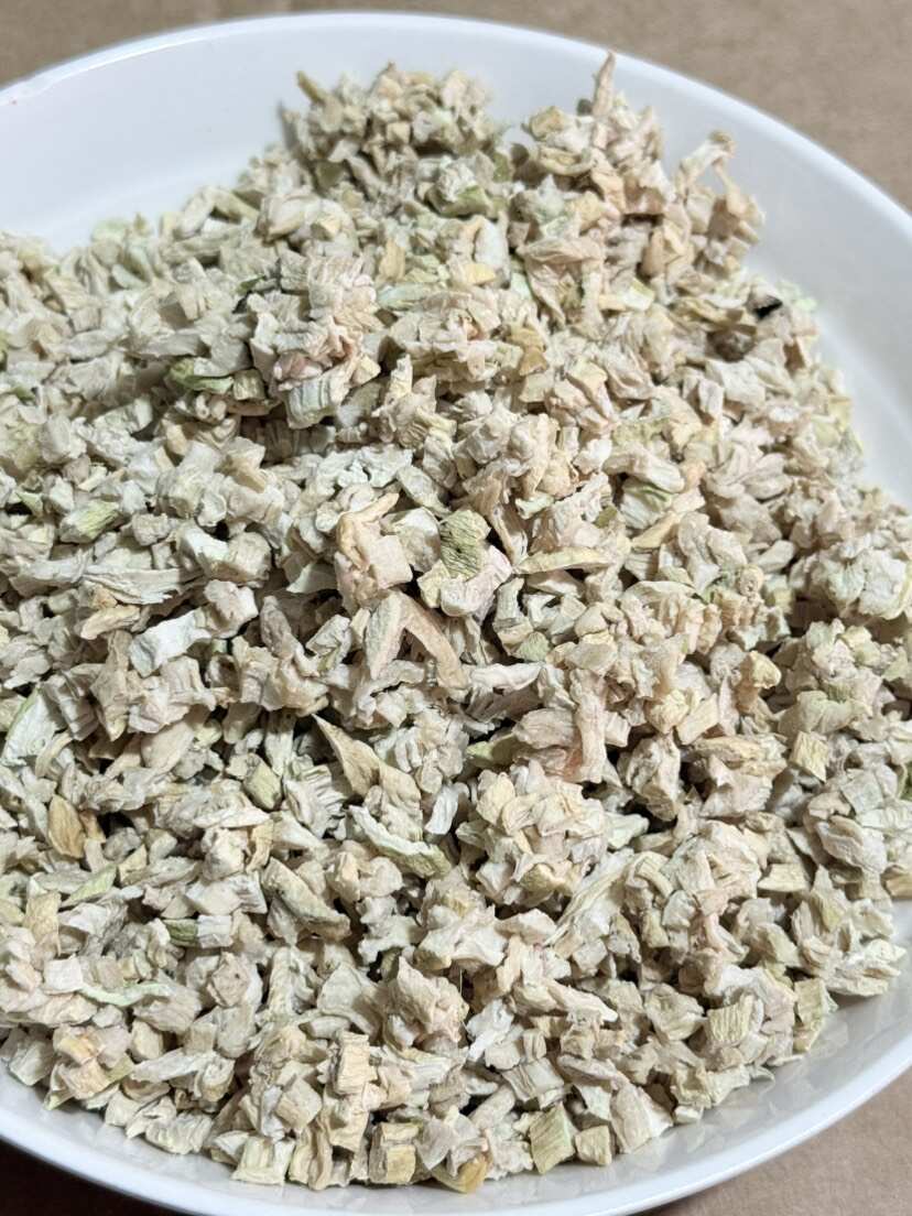 萝卜粒直发新鲜萝卜 根茎类蔬菜批发