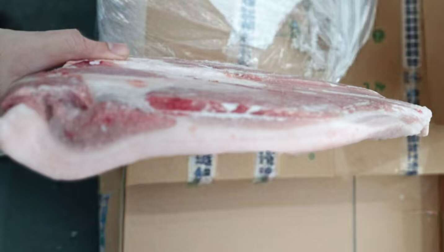 肥猪去皮前上肉