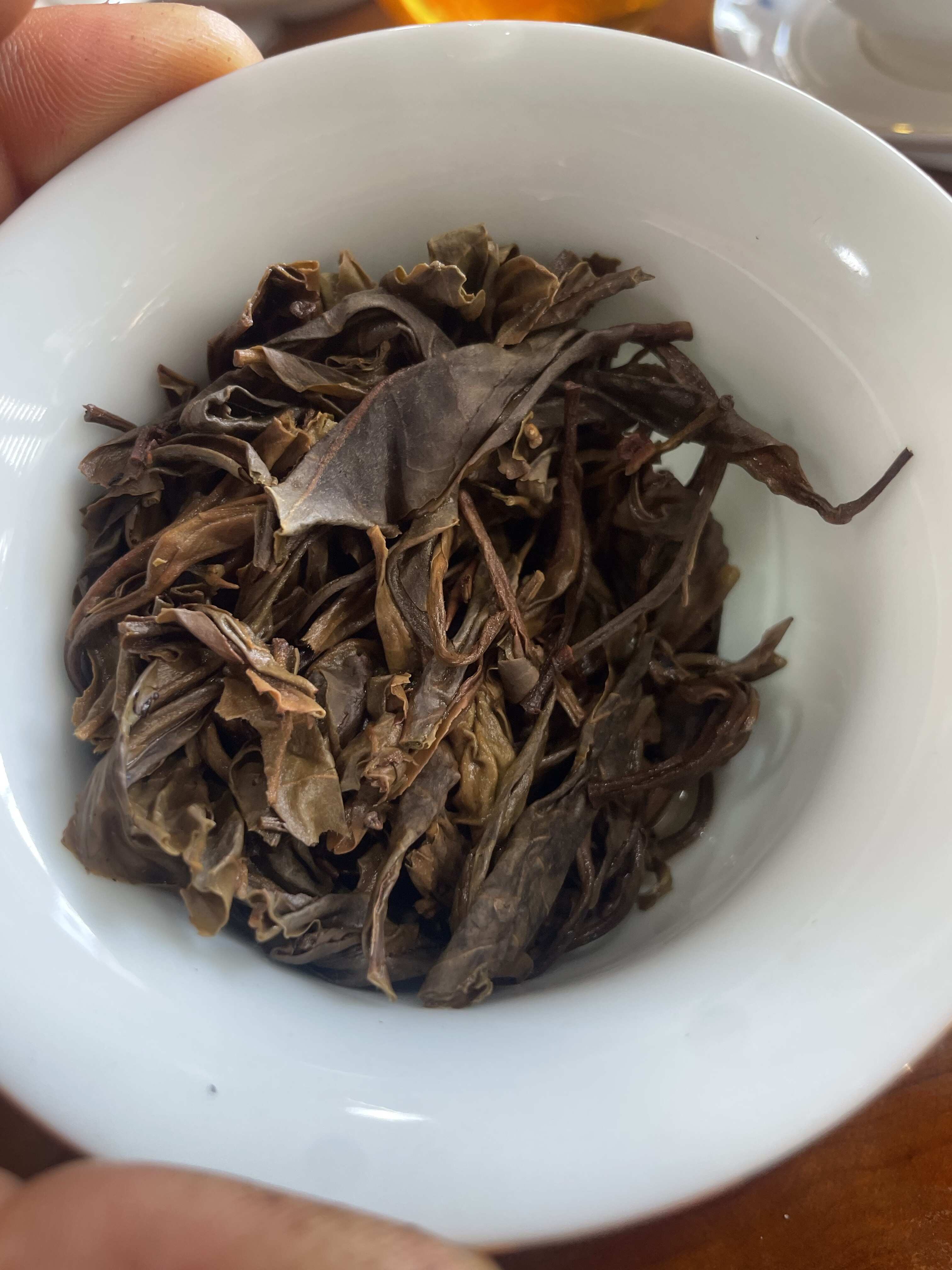 风庆古树生普茶饼，16年的料，滋味浓郁，香气馥郁，回甘生津好