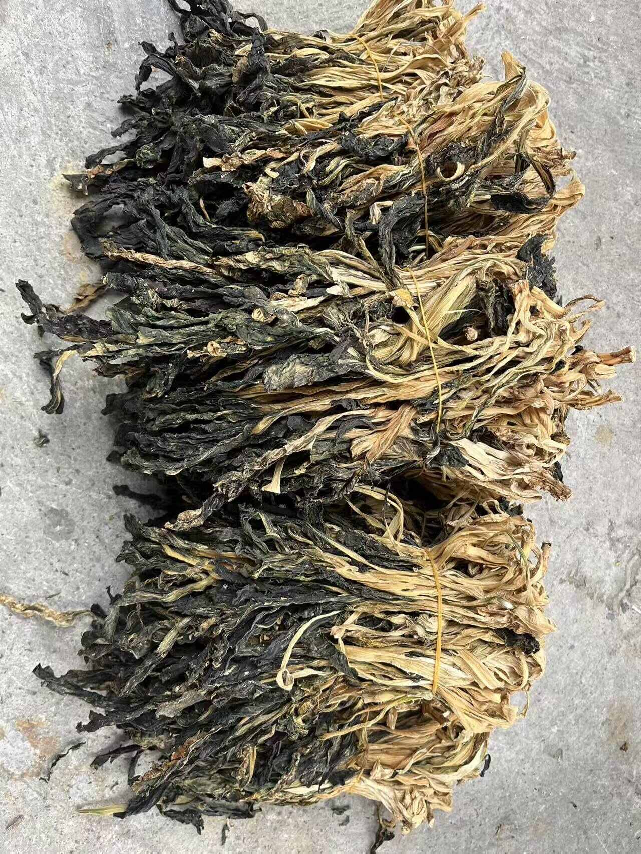 梅干菜  色泽均匀   香味浓郁  干度好