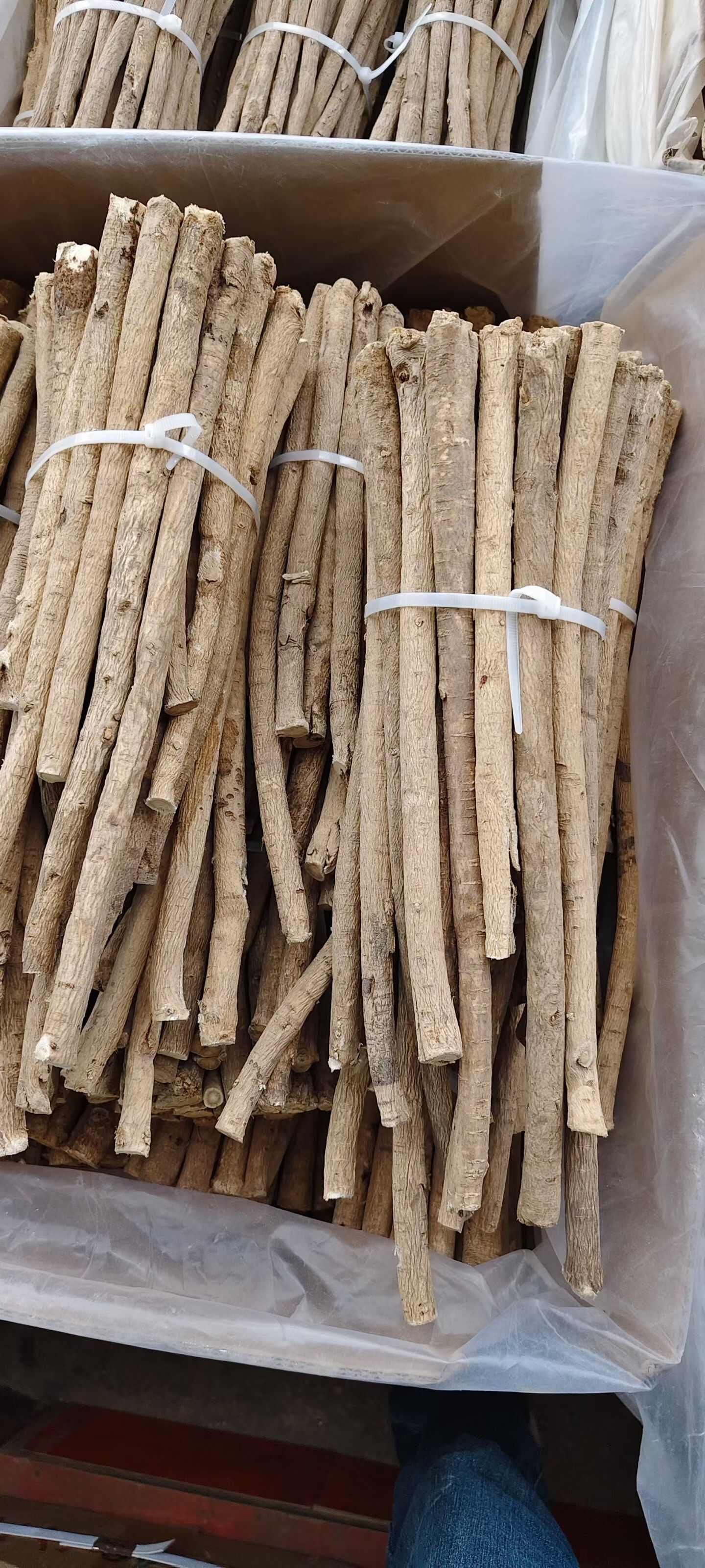 广西玉林黄芪条中药材滋补原料