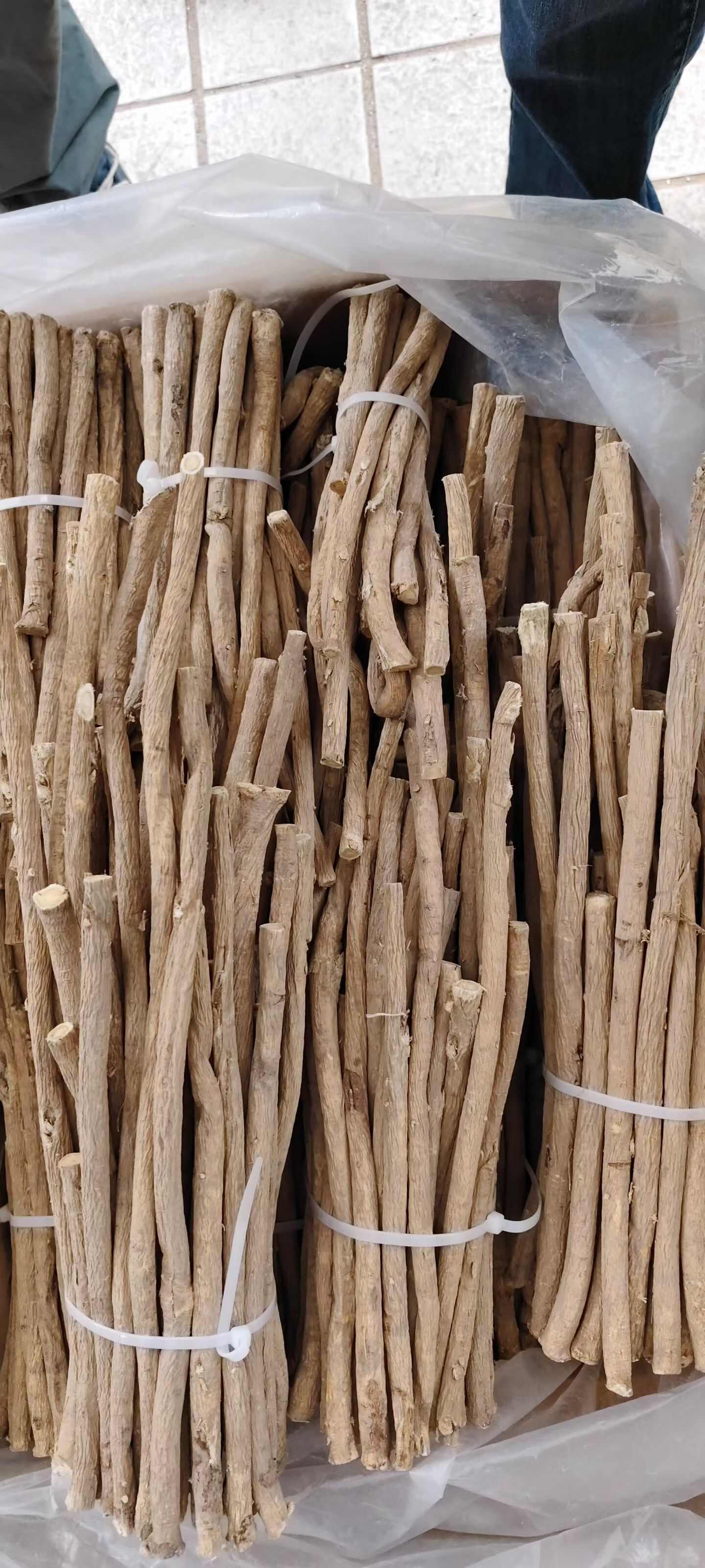 广西玉林黄芪条中药材滋补原料