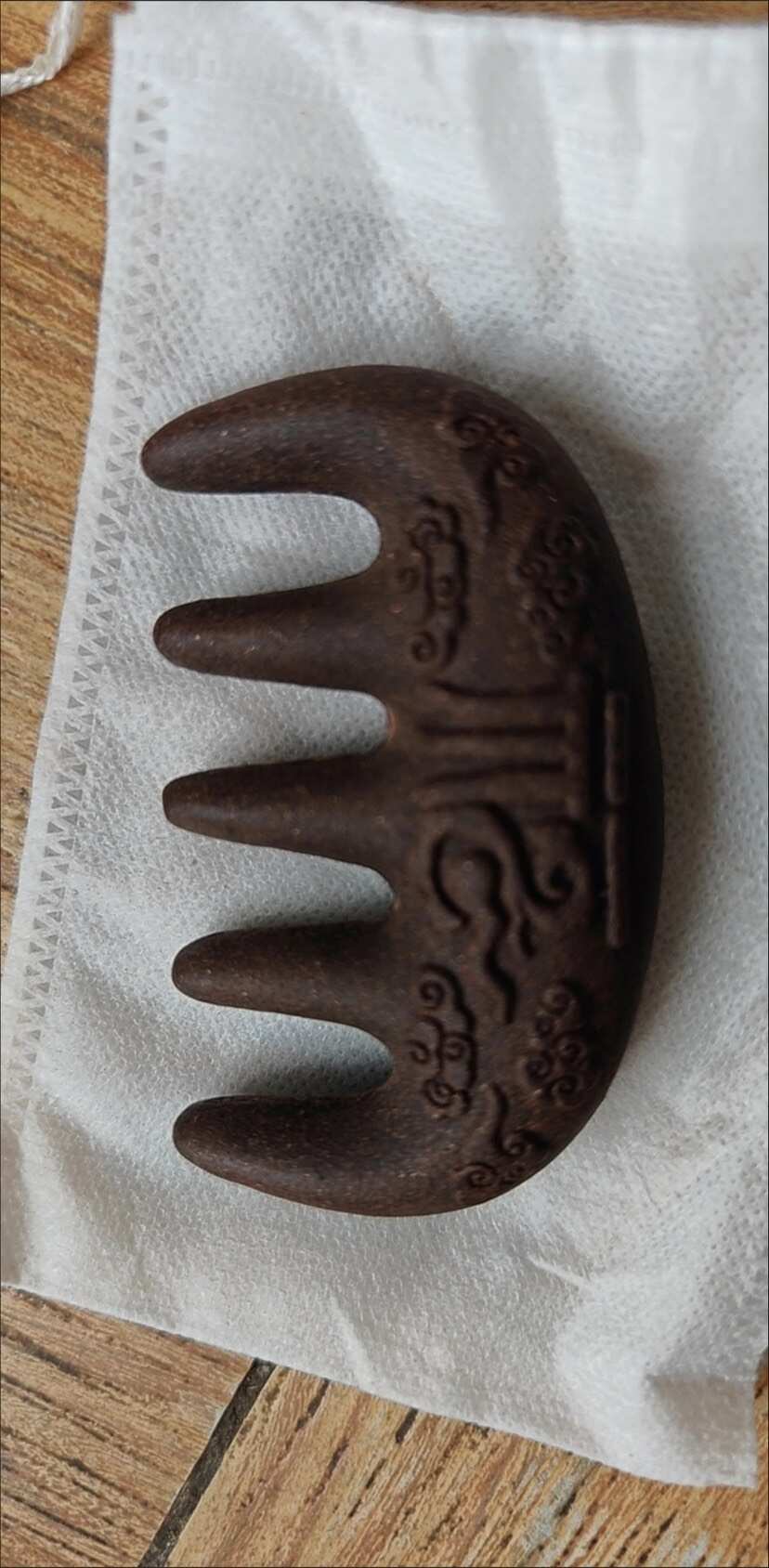 何首乌合香梳养发头皮按摩梳子缓解头部经络梳护发头梳