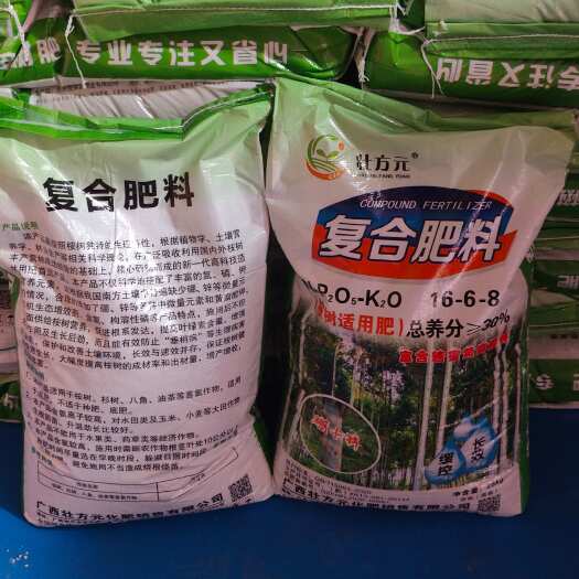钦州广西桉树肥 1吨起发 30含量 厂家直供 现货 桉树复合肥