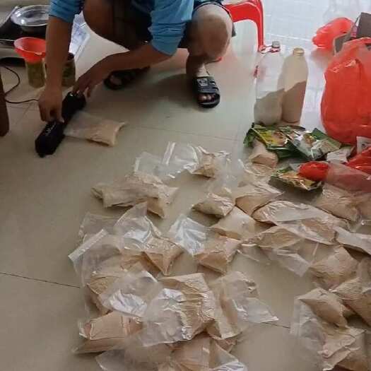  螺蛳粉汤料