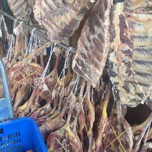 长沙烟熏腊排骨整块新鲜正宗湖南柴火烟熏风干排骨腊肉农家腊味