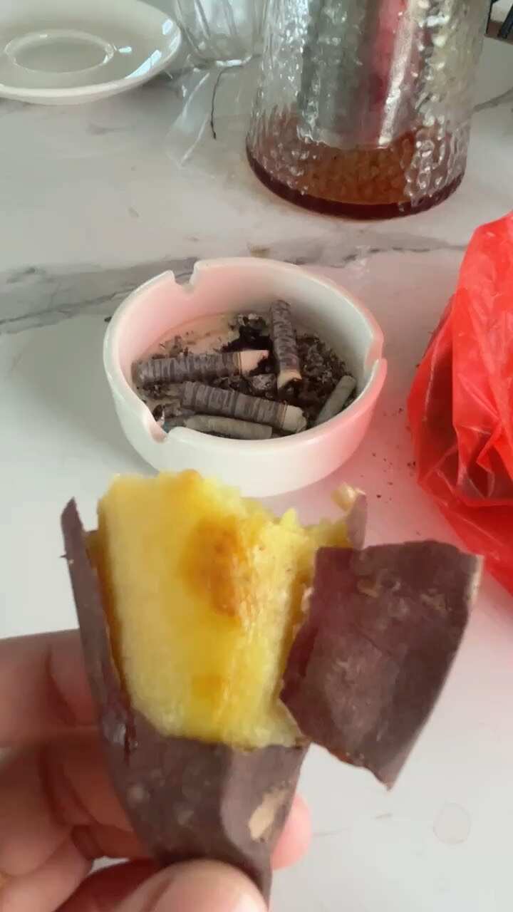 供应丝滑榴莲地瓜蜜薯火山一号