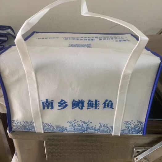 兰州山泉水养殖金鳟鱼，新鲜鲑鱼虹鳟鱼，大量上市产地直发，规格齐全