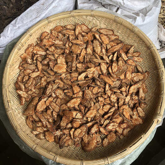 昆明红藤 血塞通 深山砍摘脑雪通切片老红血藤农家晒干