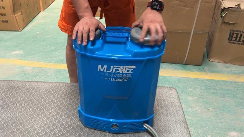 临沂手动电动喷雾器打药机消毒农业