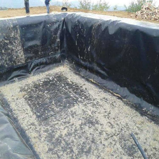 沭阳县鱼塘防渗膜20丝pe料土工膜鱼塘用防水膜鱼池防水布黑色塑