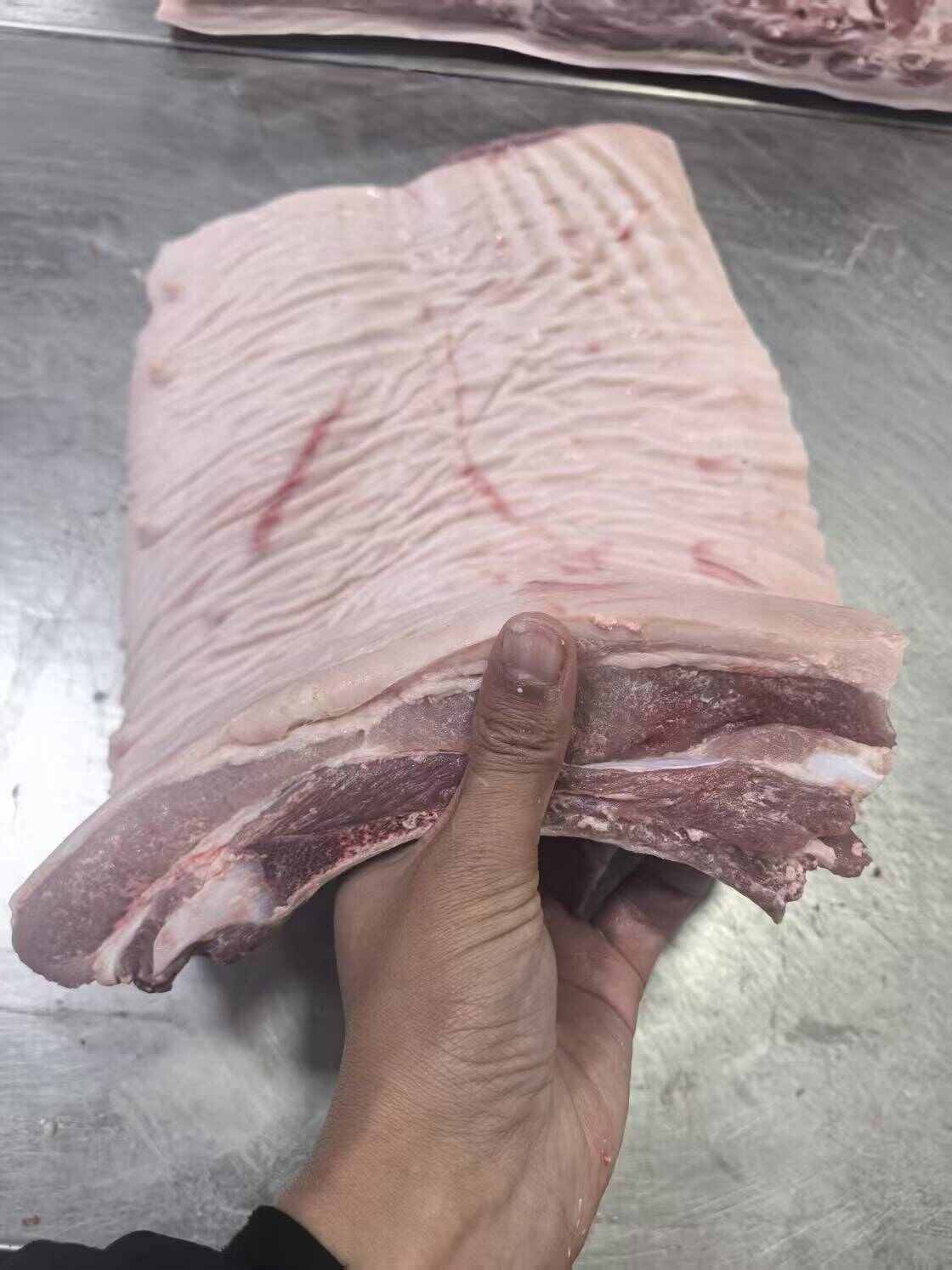 冷冻优质带带肋中方肉