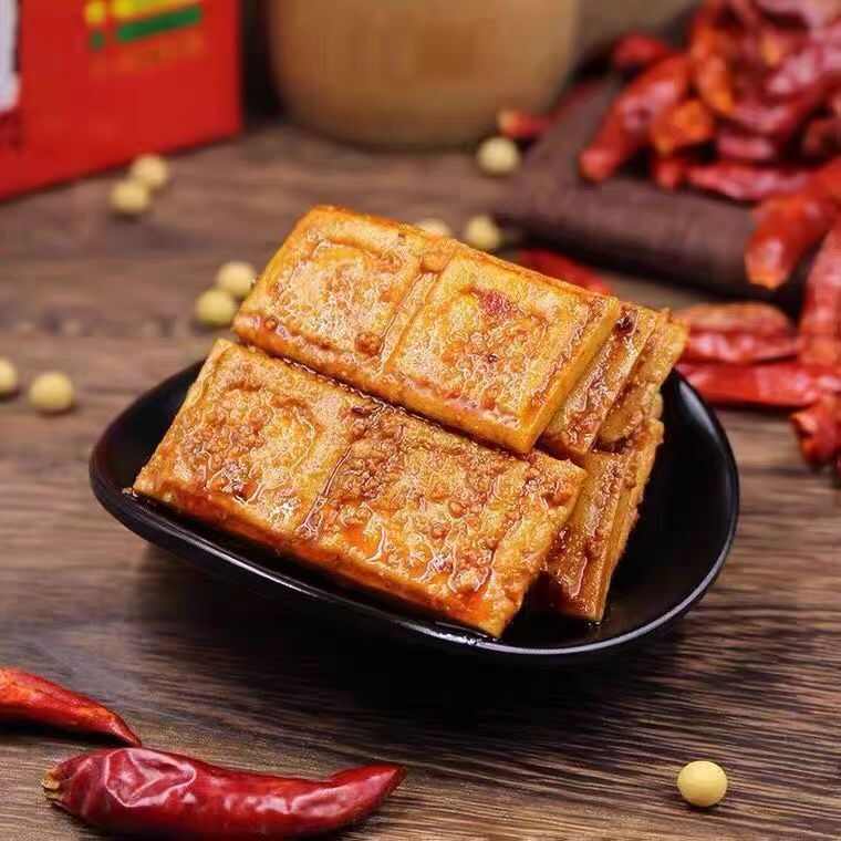 世代双雄浓汤砂锅豆腐湖南香辣豆腐干休闲麻辣豆干解馋小零食