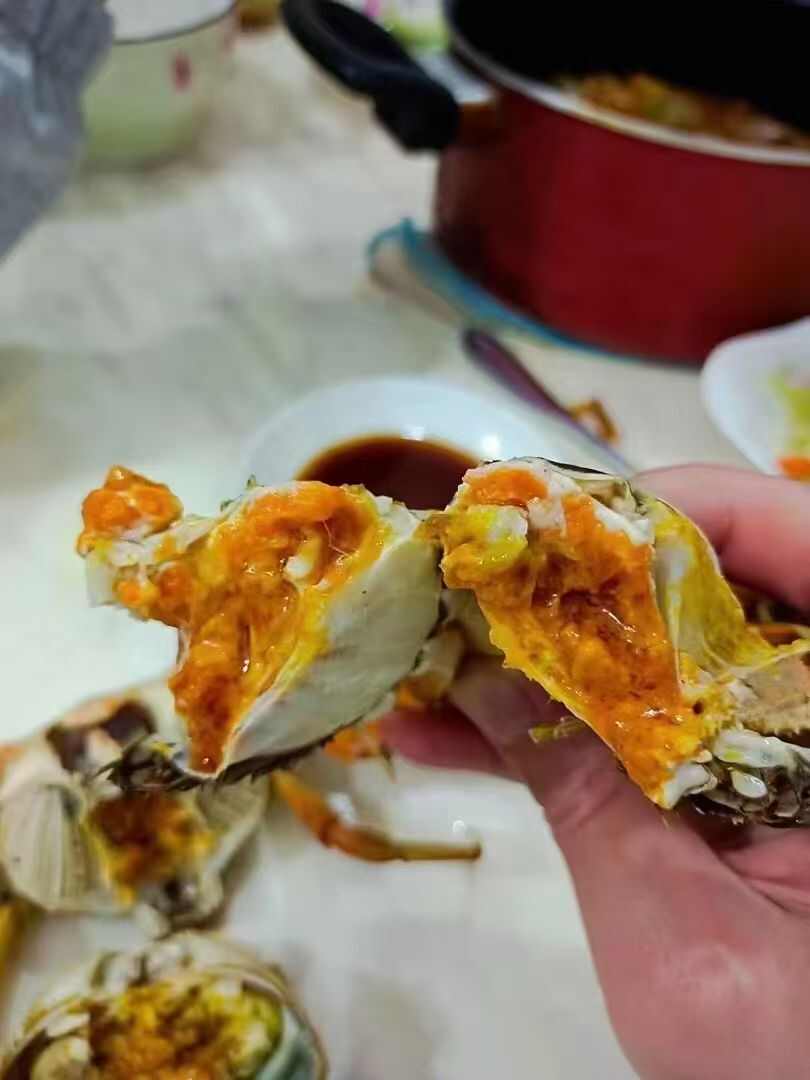 湖北洪湖产地直发大闸蟹，25年新货大量上市，欢迎咨询联系