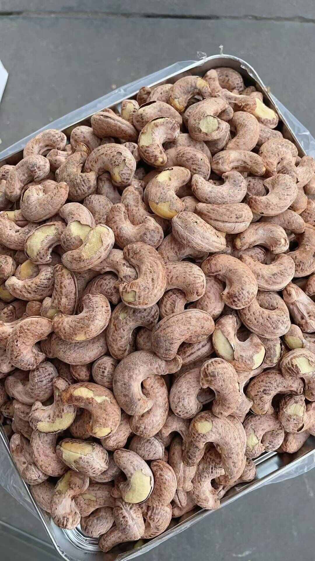 盐焗腰果仁紫皮腰果紫衣腰果A170特大果批发