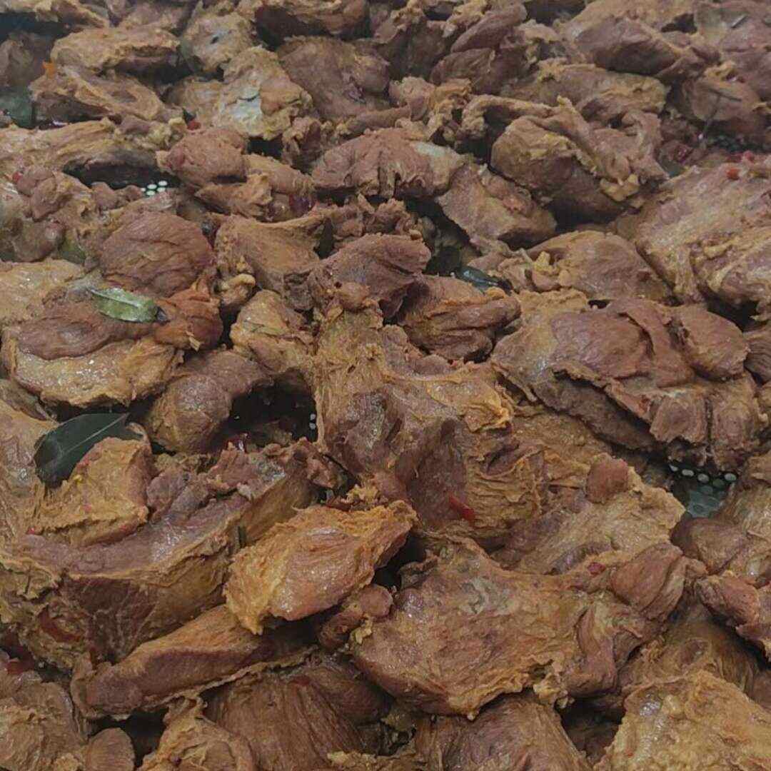 卤腩肉，全熟五香猪肉制品，出成率高，适合摆摊酒店展销