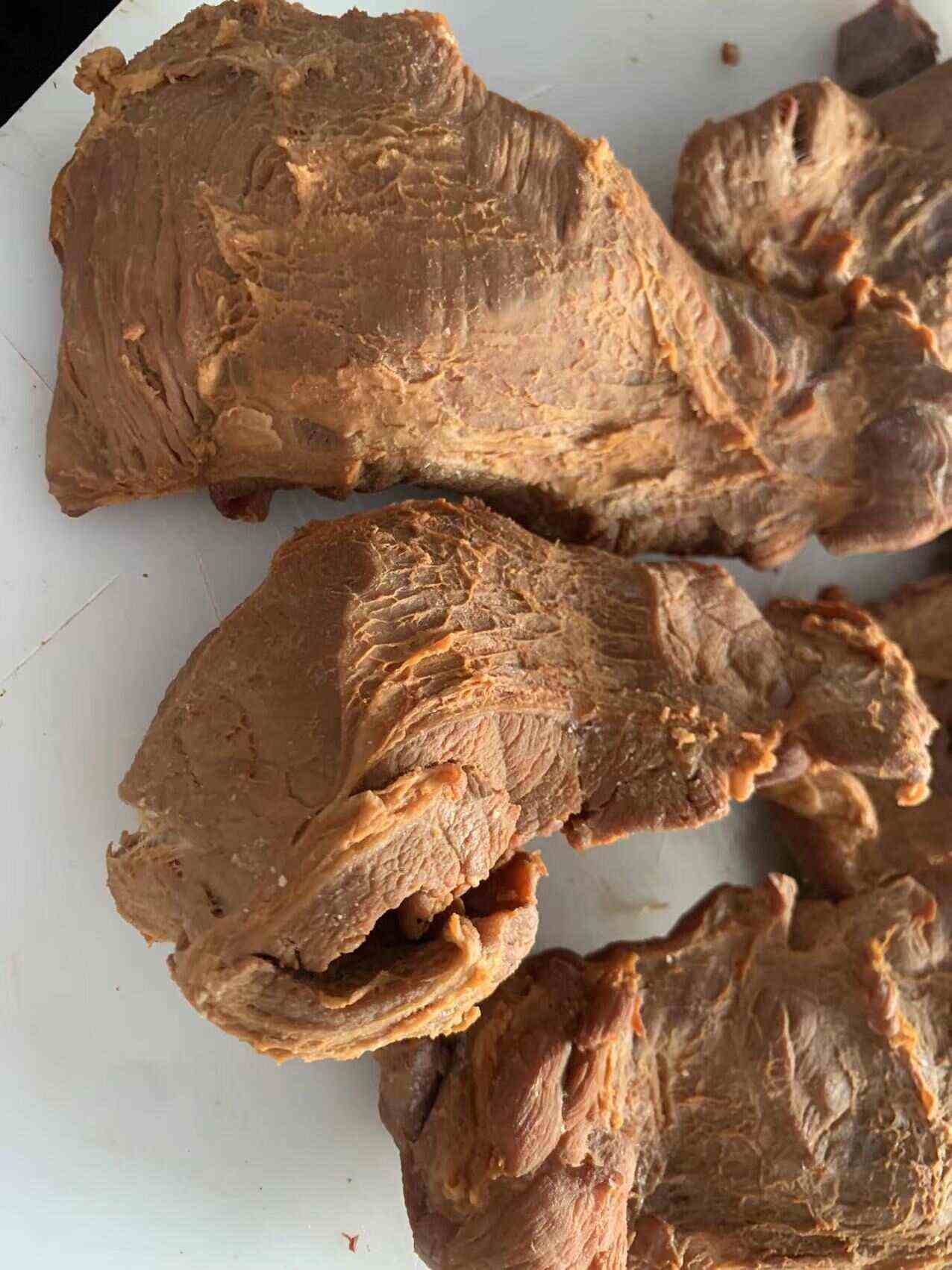 卤腩肉，全熟五香猪肉制品，出成率高，适合摆摊酒店展销
