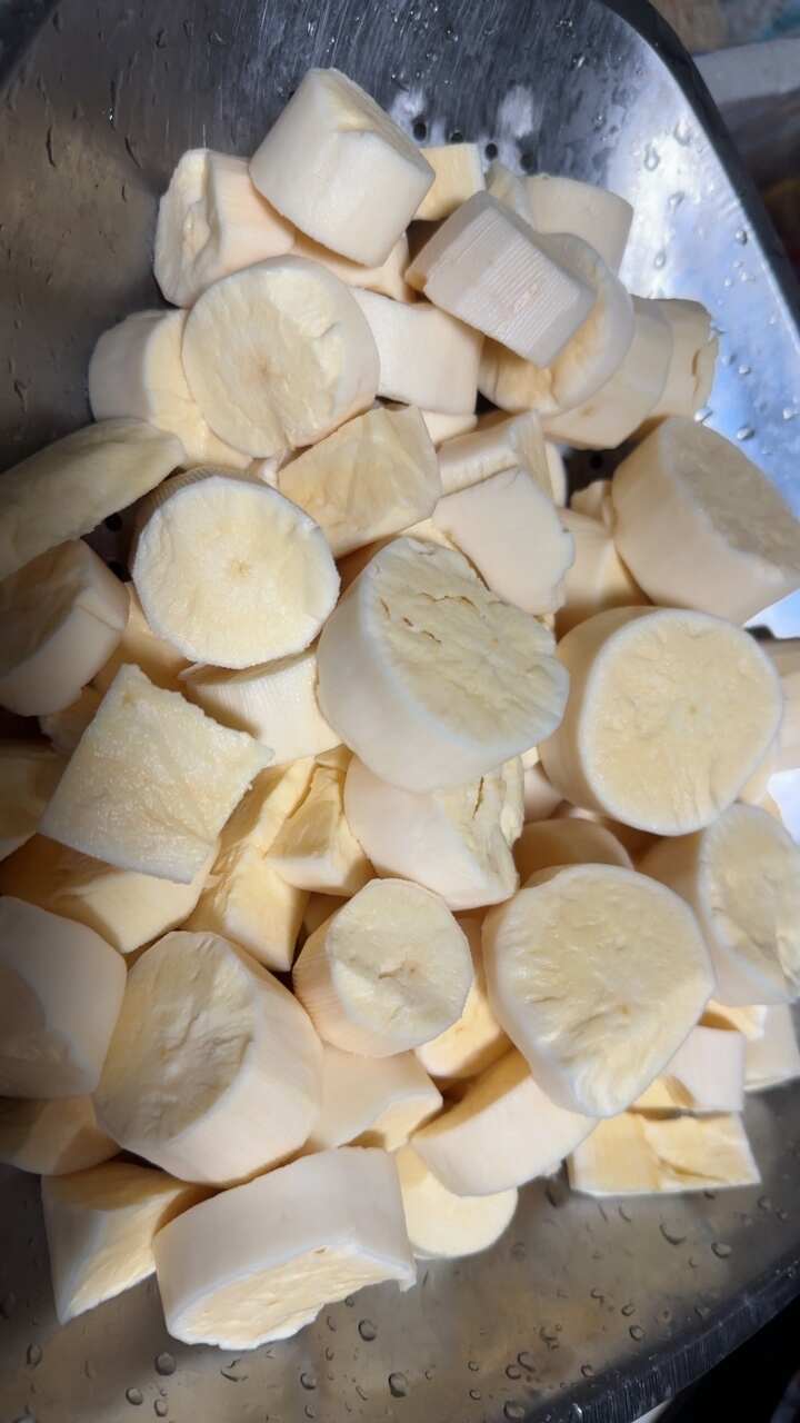 广西黄心木薯新鲜经济糖水木薯产地直供批发包邮5斤整箱贸易批發