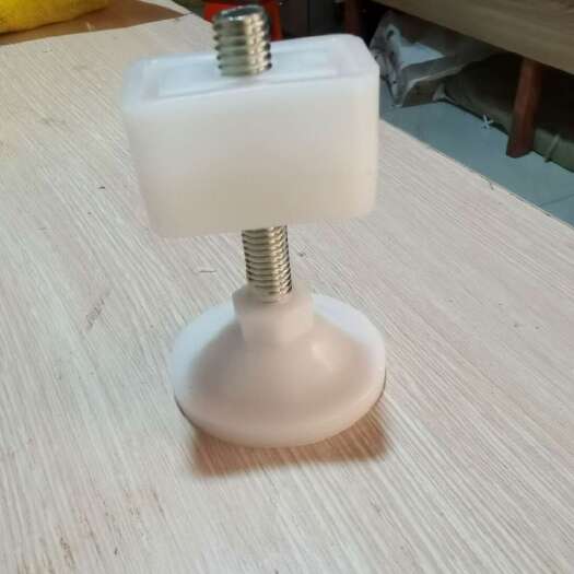 沧县鸡饮水器