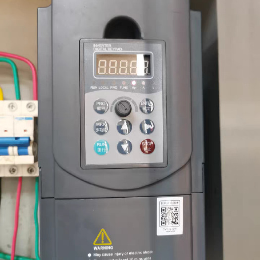 郑州重载变频器三相380v单相220v1.5/2.2/3/4/5