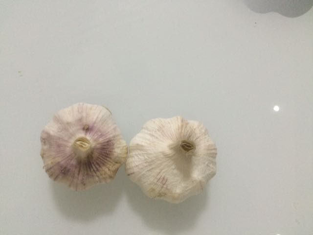  2019新鲜大蒜紫皮多瓣蒜自产自销蒜头现挖