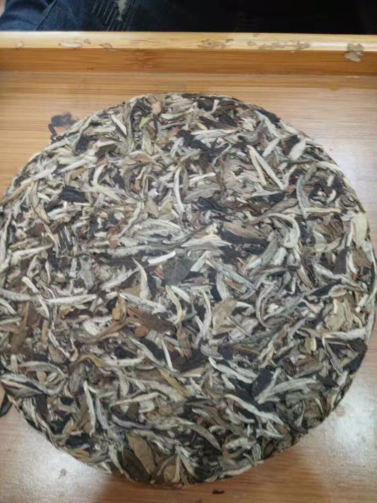  福鼎白茶梅山茶茶2014年白牡丹饼净含量300g