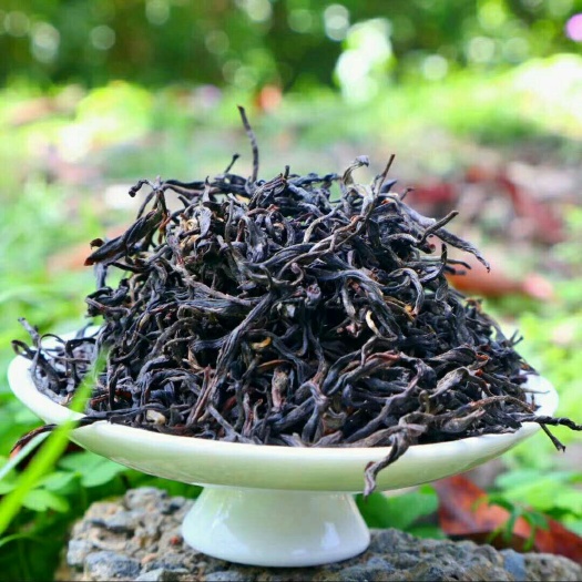 野生红茶 武夷山，深山野茶，天然茶叶