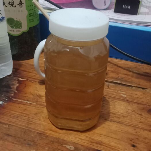 华安县 自家养的，因受到疫情影响囤积了大量的蜂蜜