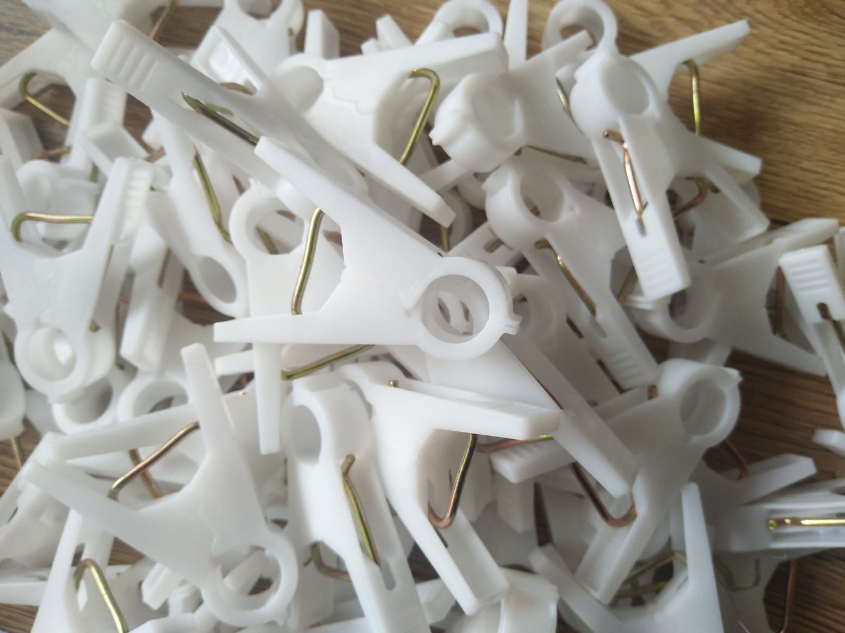 熟料绑蔓夹绑秧夹吊秧夹吊蔓夹黄瓜西红柿辣椒西瓜大棚蔬菜夹子