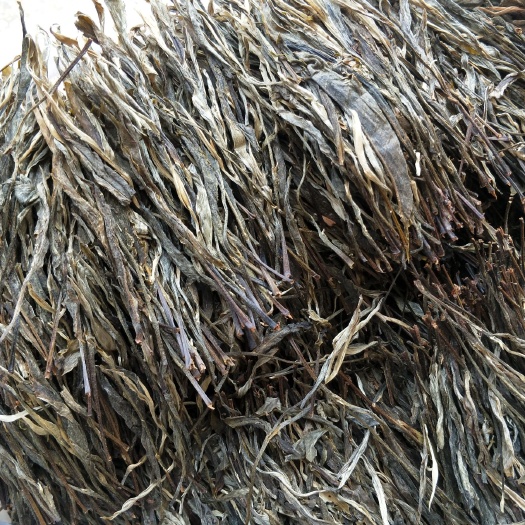 景谷县新白茶  烘干条茶可以制成工艺茶