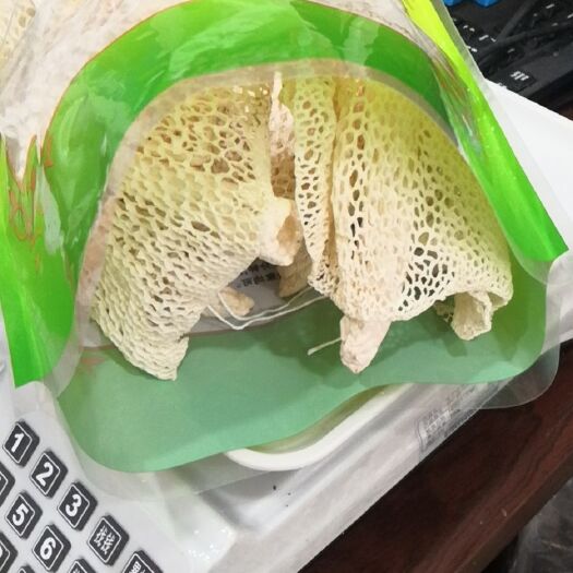 长宁县 长群竹荪，竹海地理标志保护产品，朵形厚大，汤鲜味美