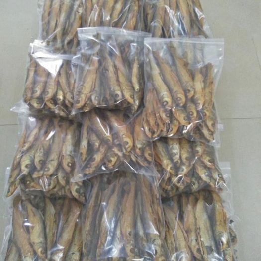 隆林县白条鱼，银鱼，翘嘴鱼