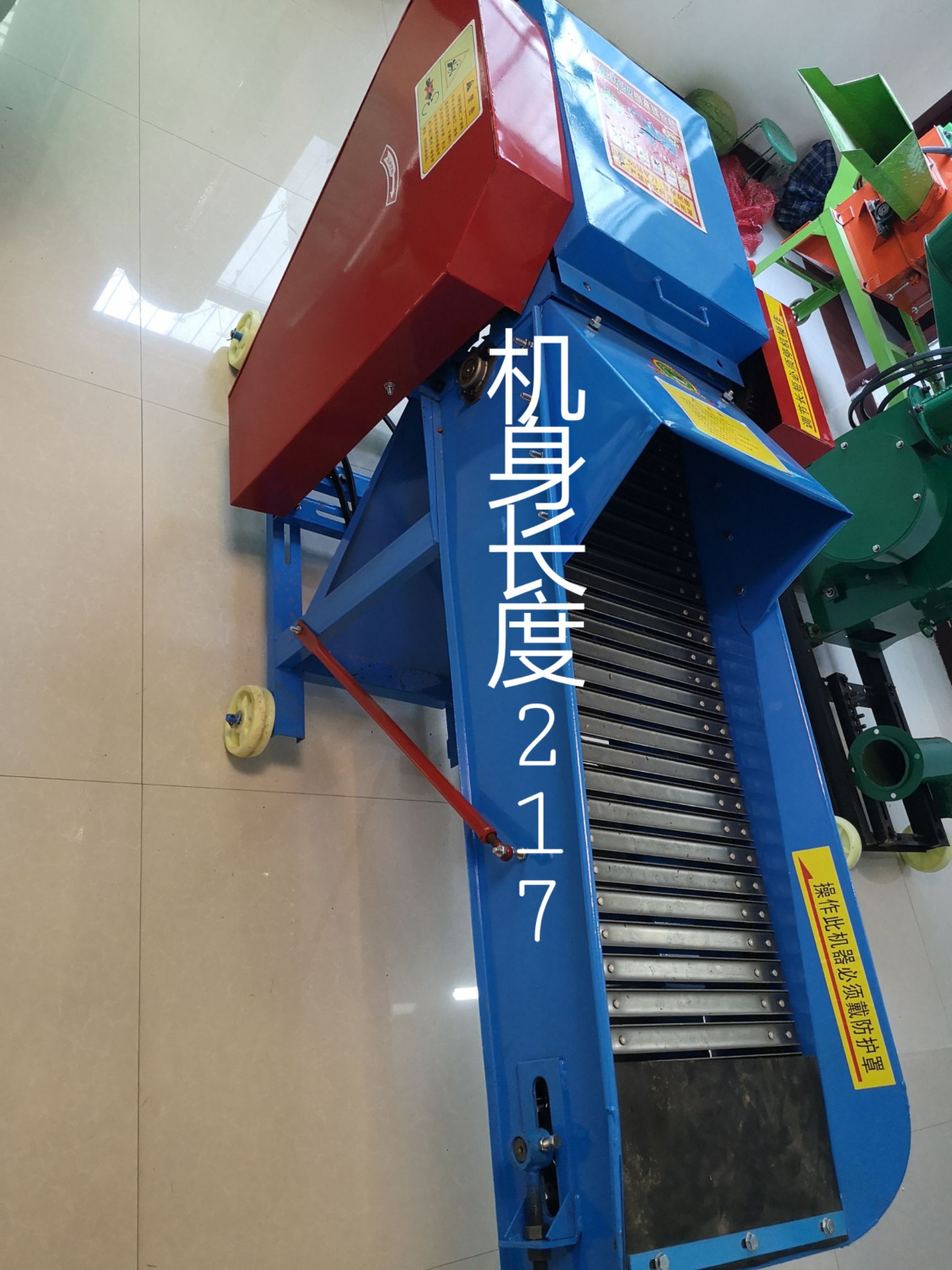 铡草机  6.5吨卧式揉丝机配套动力三相电7.5千瓦电机
双