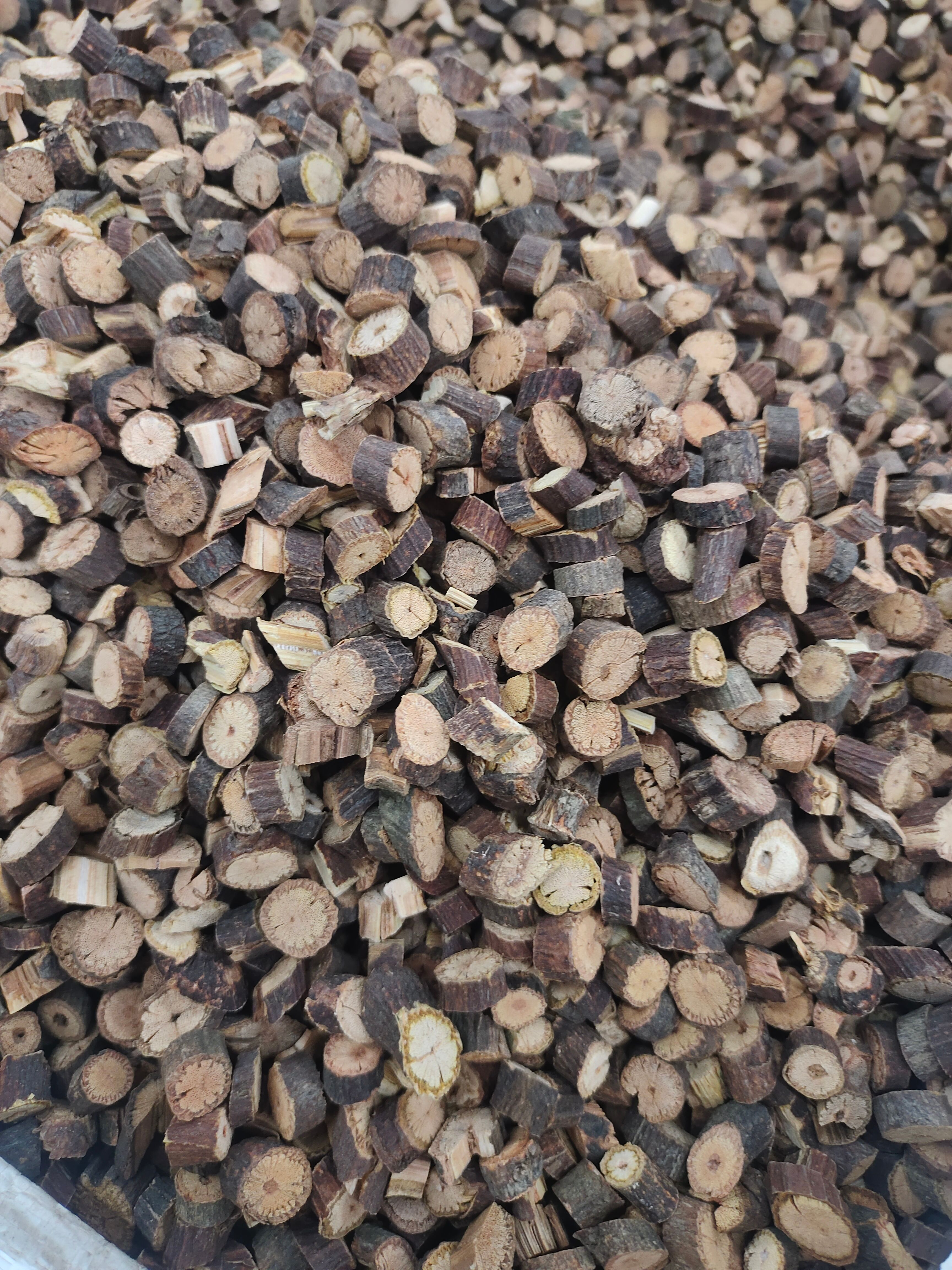 公斤夜交藤 首乌藤 专业批发 产地货源 首乌藤 选装首乌藤片