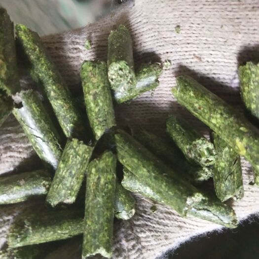 鄂温克旗苜蓿草颗粒