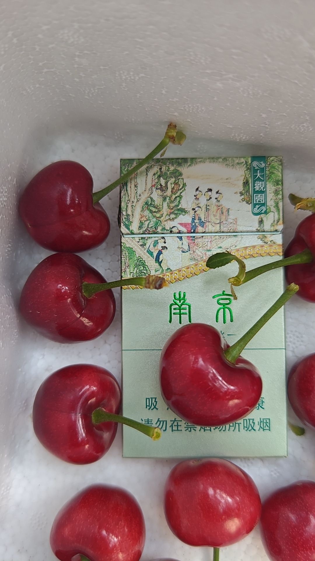 批发美早大樱桃26mm ～32mm以上