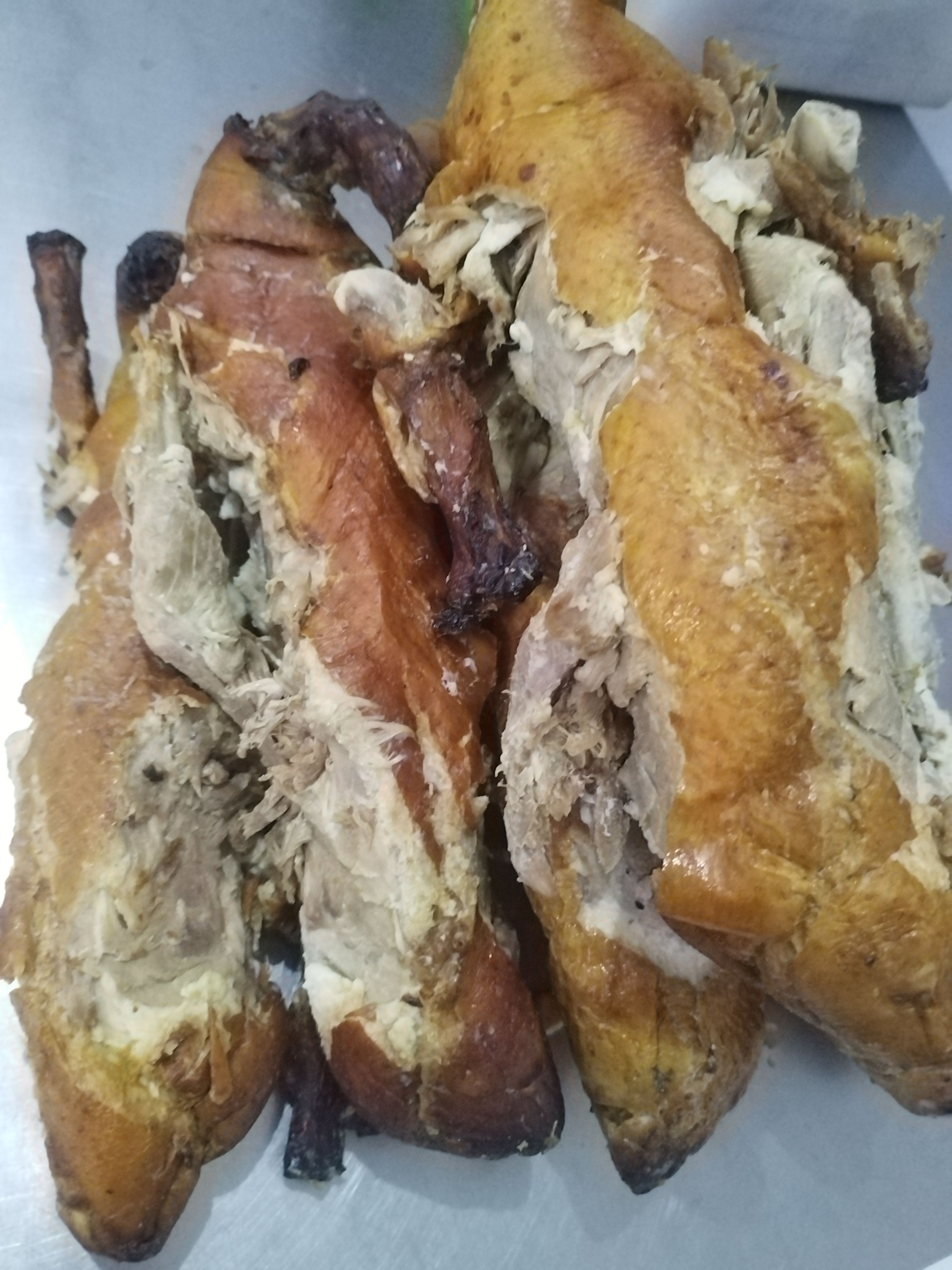 大量现货鸭架，都是大鸭架，4600元一吨