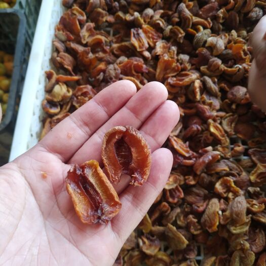 伽师县新疆赛买提杏干杏脯果肉干果酸酸甜甜原产地工厂货源充足
