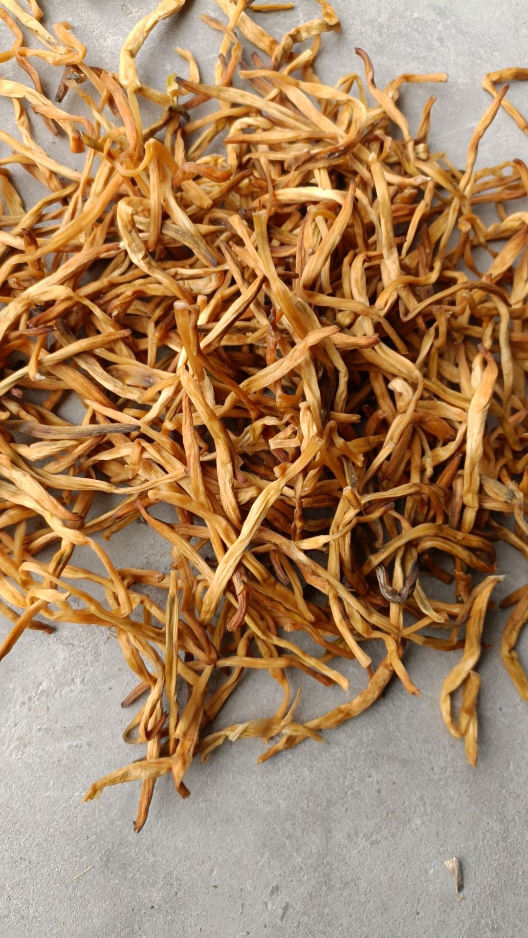 黄花菜  大荔农户全干菜，，