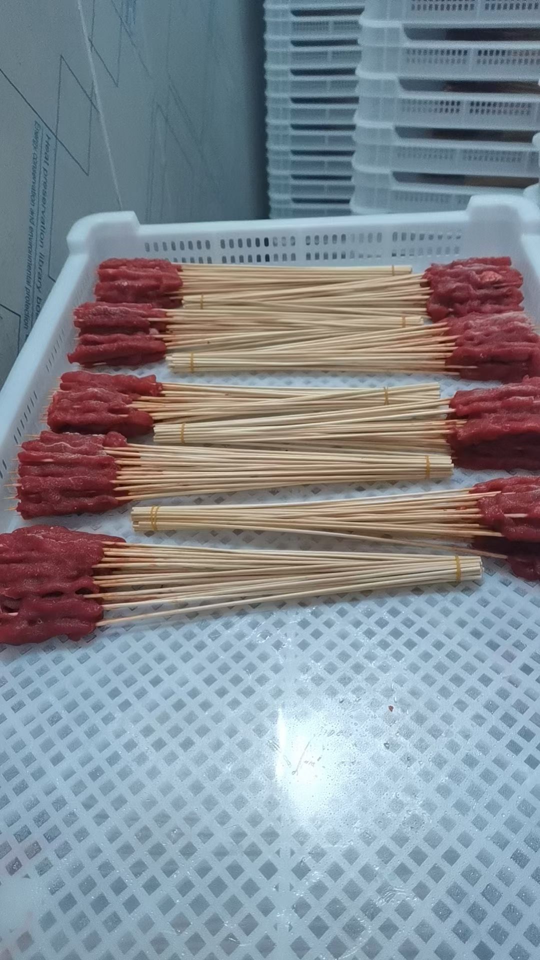 鸡肉串，汼肉风味串，单冻里脊，骨肉相连串……