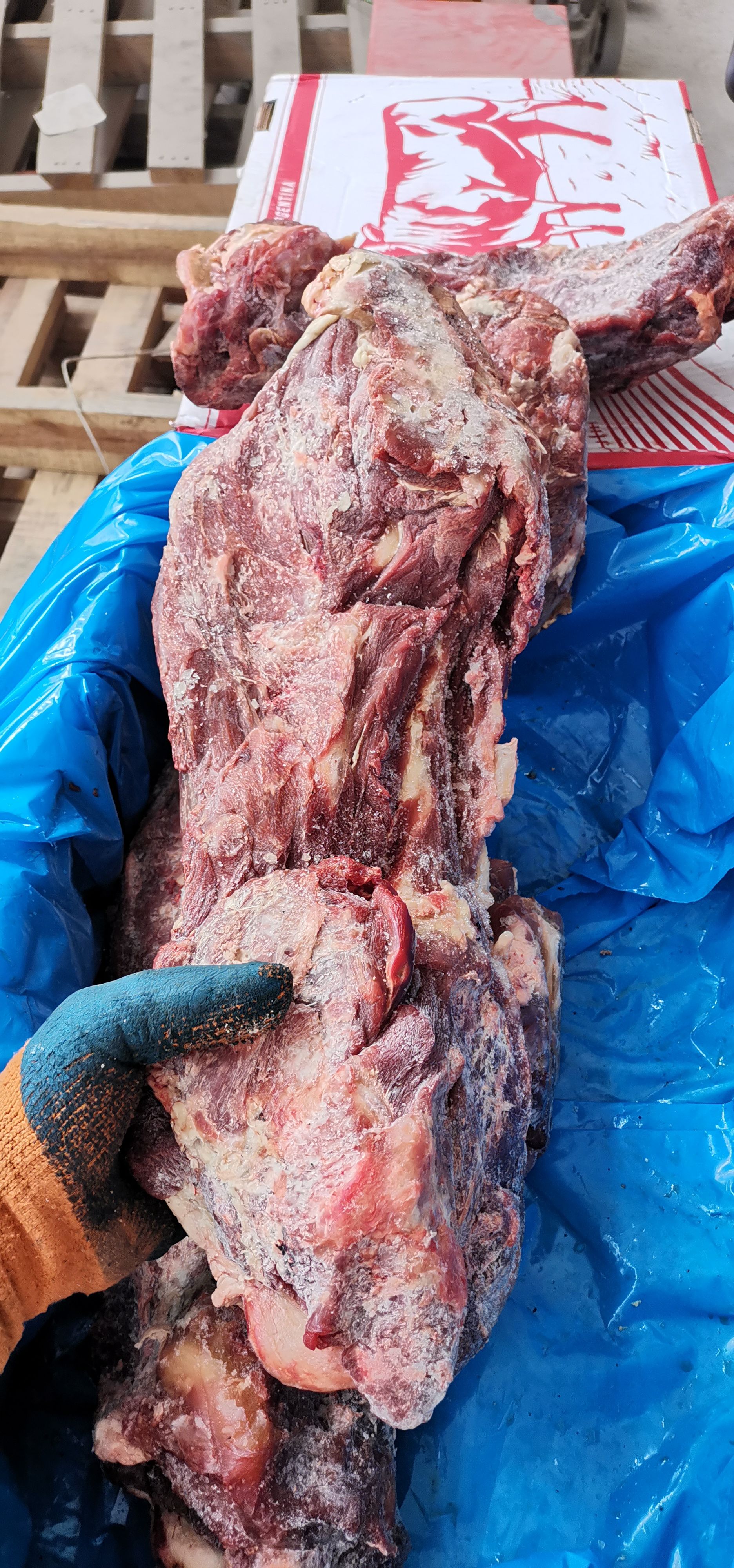 阿根廷89厂牛脖骨，满满的都是肉
