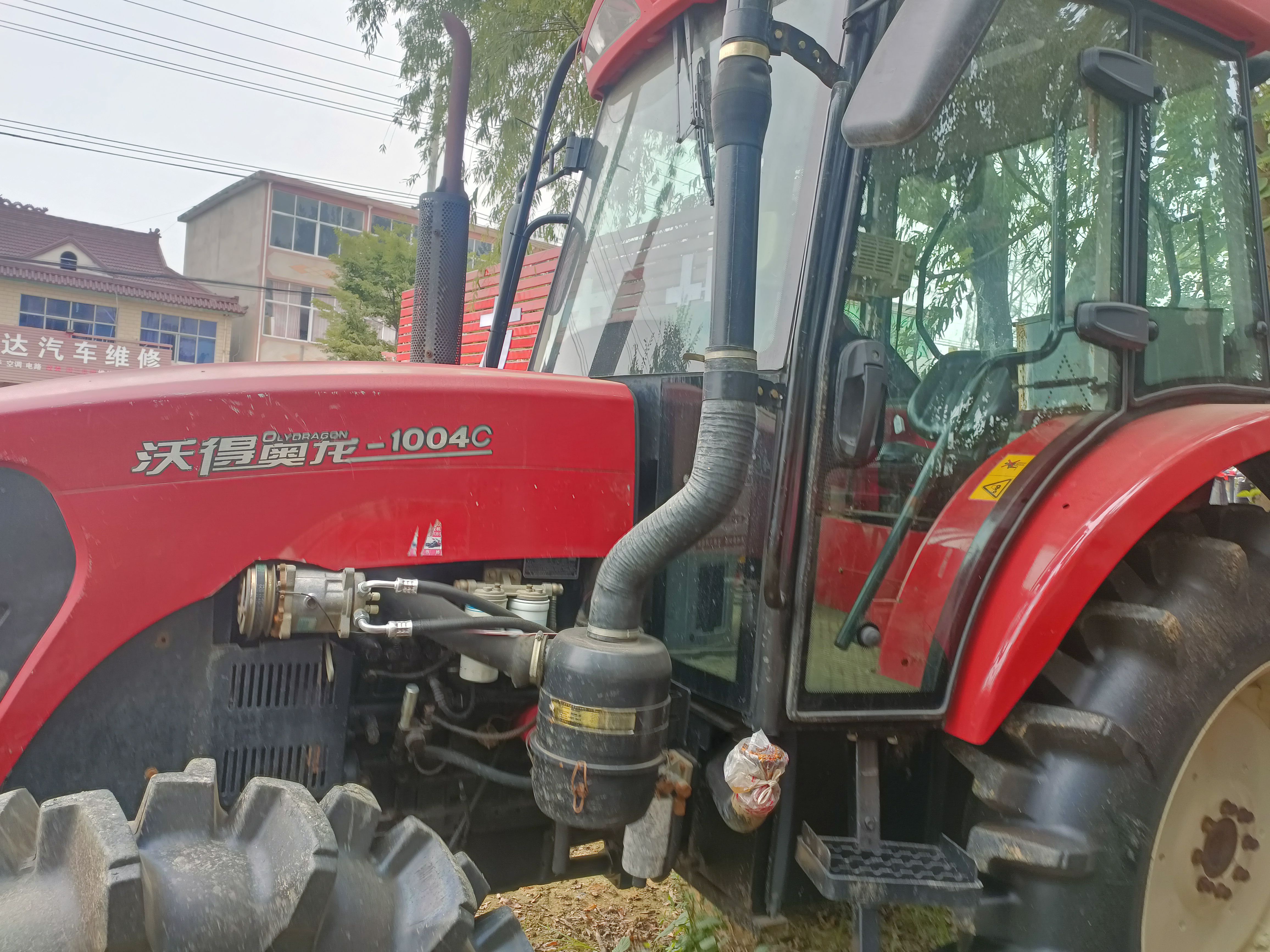 出售一台沃得1004车兄精品用了四百多小时需要联