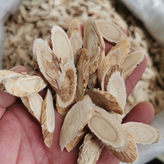 陇西县甘肃白条黄芪饮片