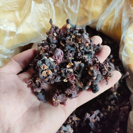 贺州三蒸三晒万寿果