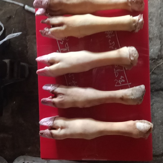 郓城县火烧羊蹄，纯手工火燎，可做麻辣羊蹄，卤羊蹄